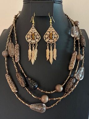 Layered Earth Tone Necklace & Earrings